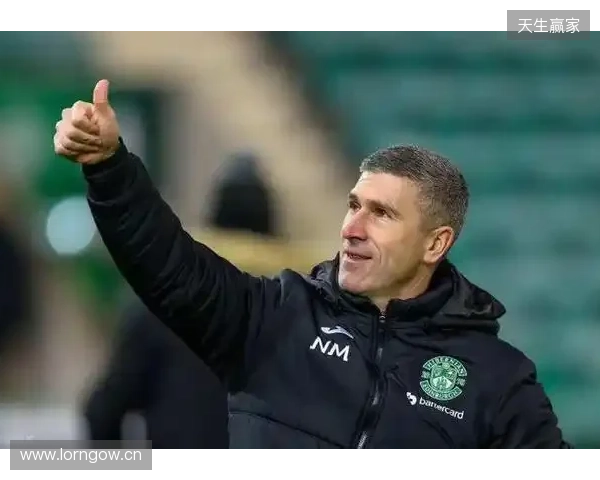 国安新帅蒙哥马利:我对中超联赛并不陌生,很有信心面对挑战 国安新帅蒙哥马利:我对中超联赛并不陌生,很有信心面对挑战