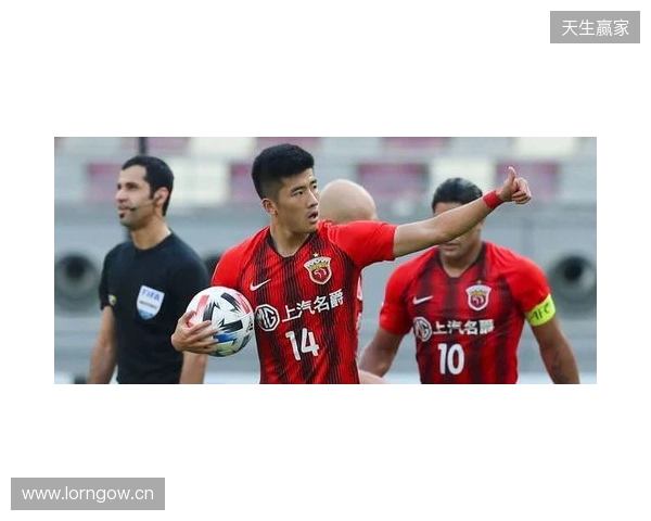 上海海港富盛经开6-1上海赛更达,李圣龙双响杨黔东获处子球 上海海港富盛经开6-1上海赛更达,李圣龙双响杨黔东获处子球